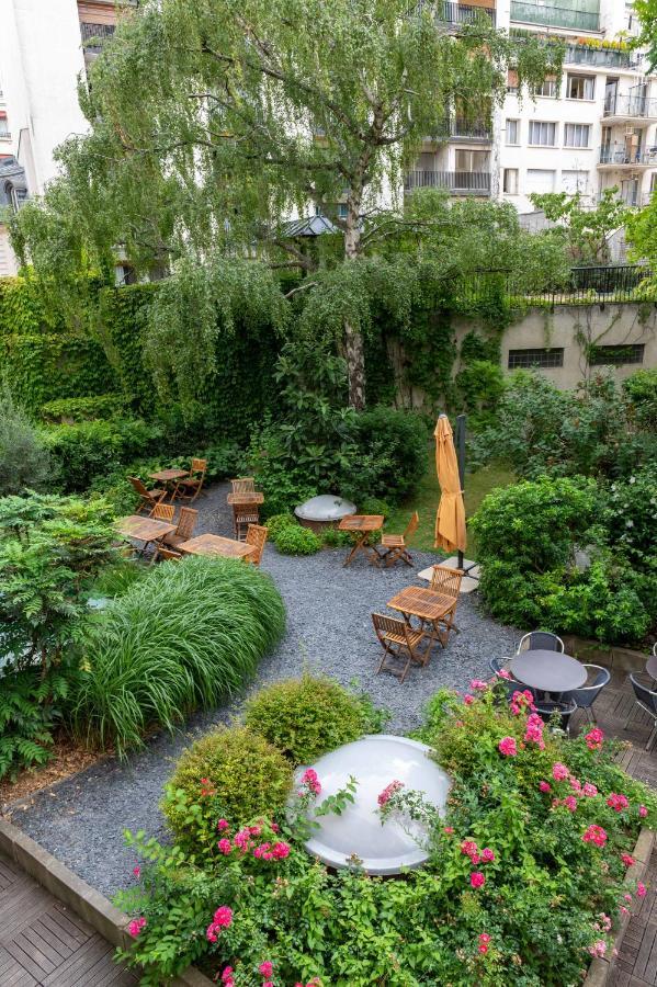 Adveniat Hostel Paris