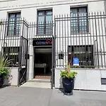 Adveniat Paris